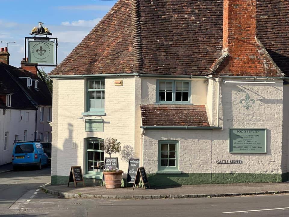 Hotel The Fleur De Lys Cranborne Exterior foto